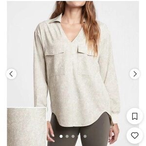 Athleta Zuma Printed Blouse Shirt Viper Gray Work Career Popover